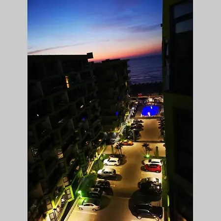 Mamaia Revo In Alezzi Beach * Năvodari