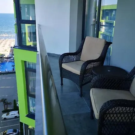 Appartement Mamaia Revo In Alezzi Beach Năvodari